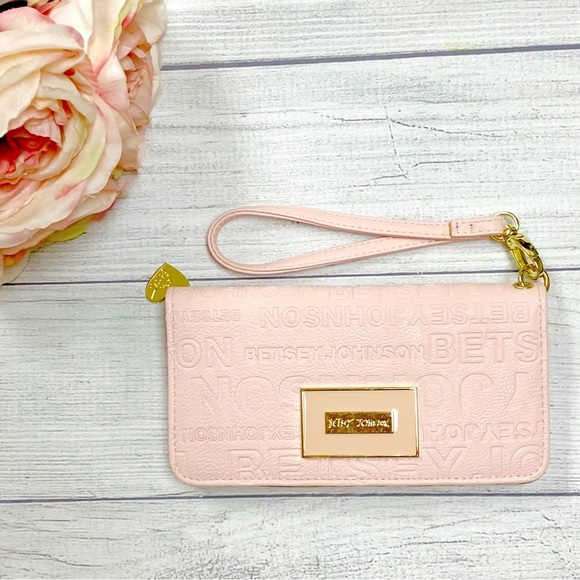Betsey Johnson Handbags - Betsey JOHNSON Wallet Wristlet